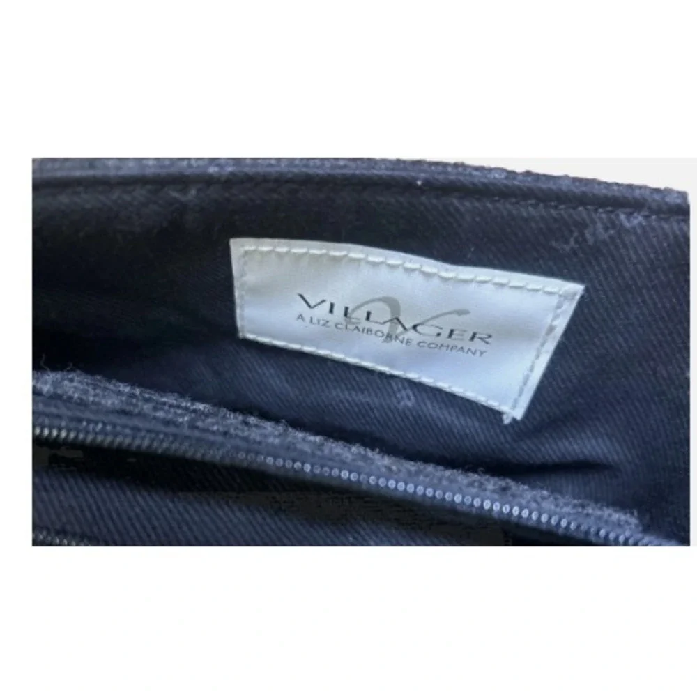 Vintage Liz Claiborne Purse Handbag. Color Gray w/ Red Stitching